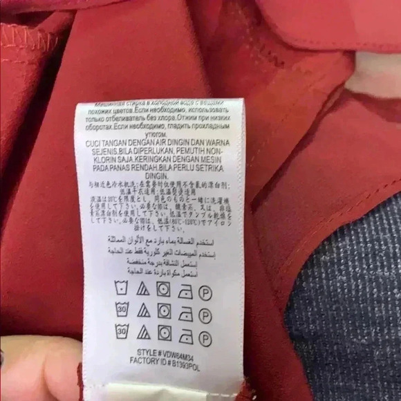 BCBGeneration sleeveless dress - Picture 8 of 8